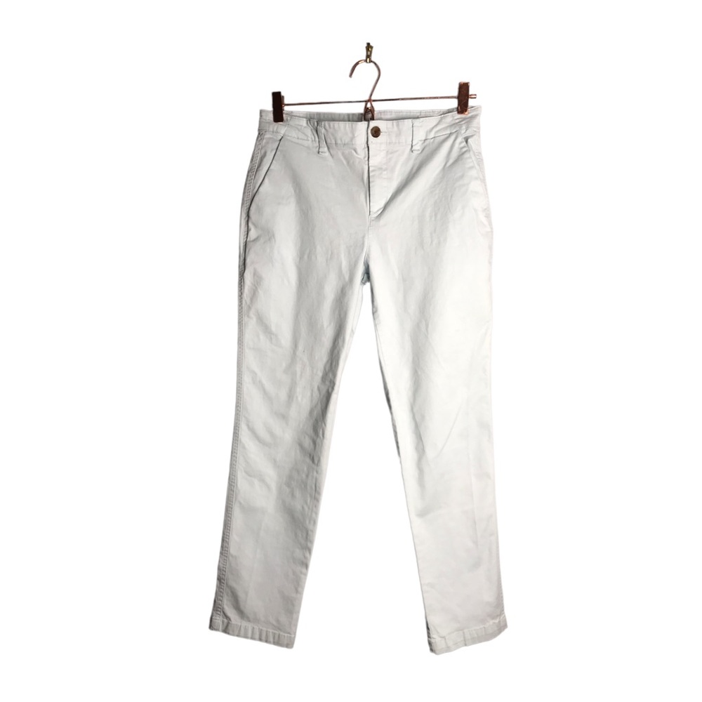 Gap | Light blue girlfriend khaki pants •